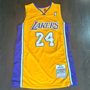 Lakers jersey Kobe Bryant 2006-2007